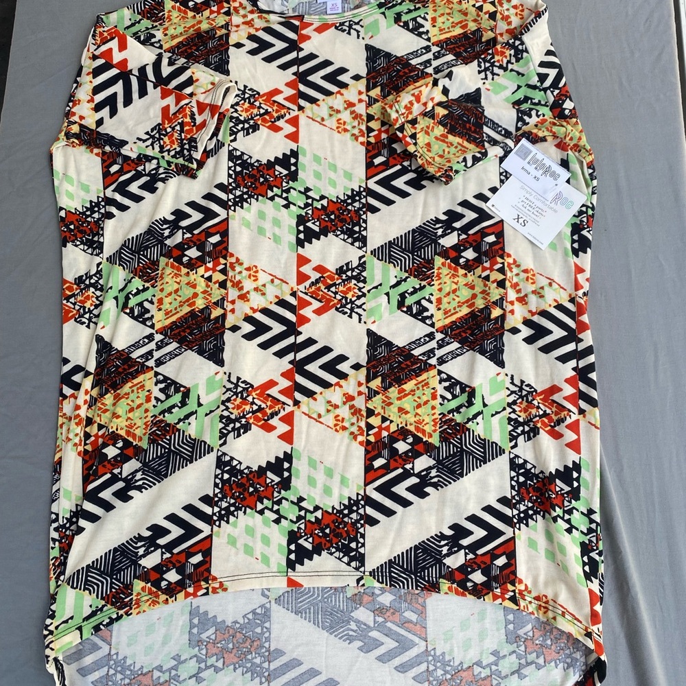 LuLaRoe Multicolor Geometric Top